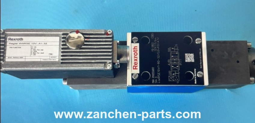 Rexroth R900556812 Proportional Directional Valve 4WRSE10V1-80-3XG24K0A1V